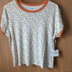 Arizona Jeans Co. Cropped T-shirt